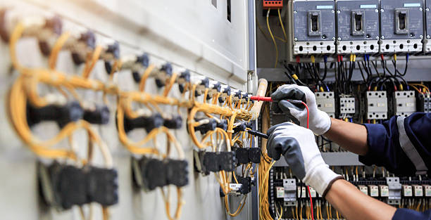 Professional Electrician technician working in Gilbert, AZ